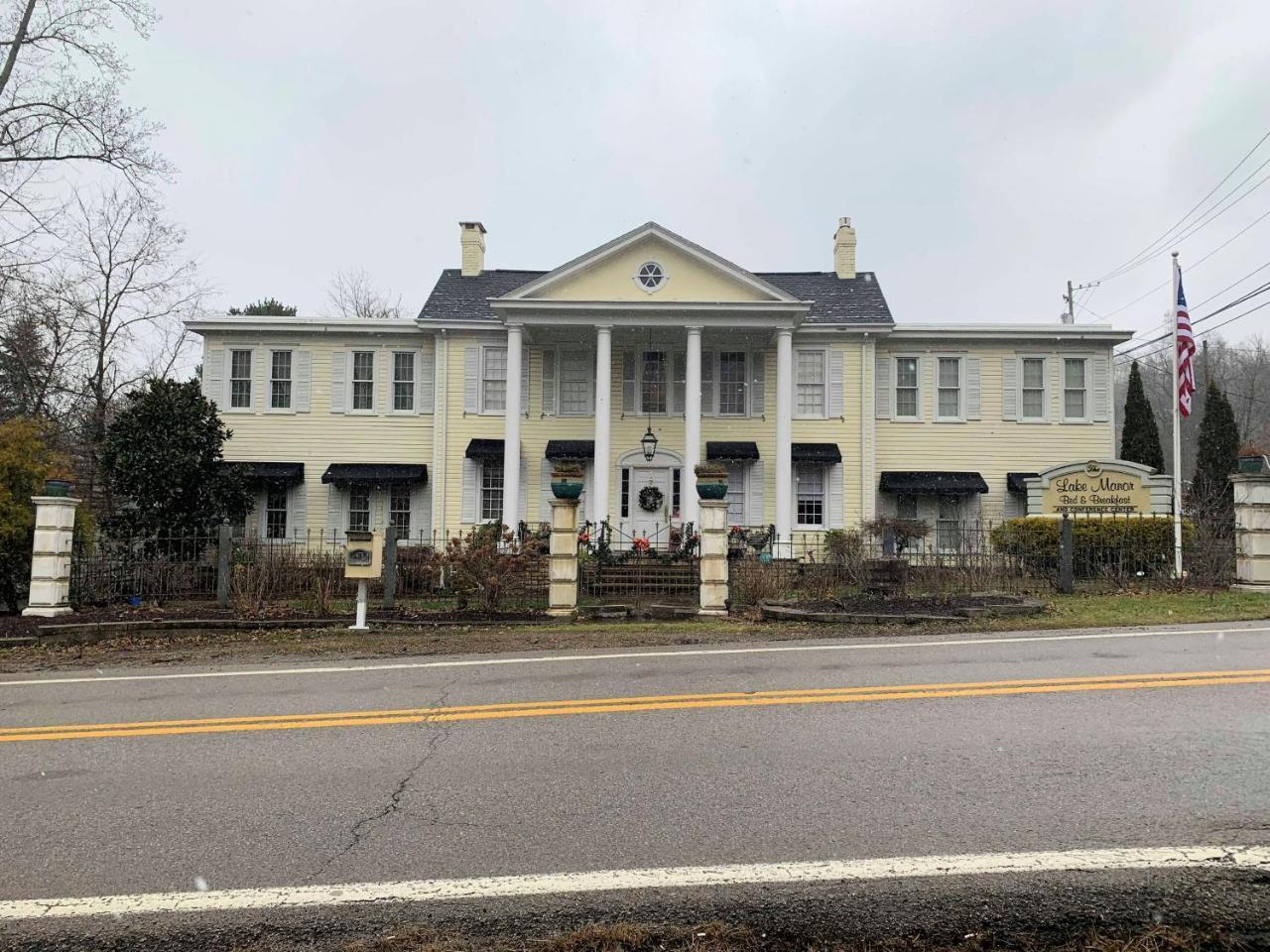 Bed and Breakfast The Lake Manor Morgantown Exteriér fotografie